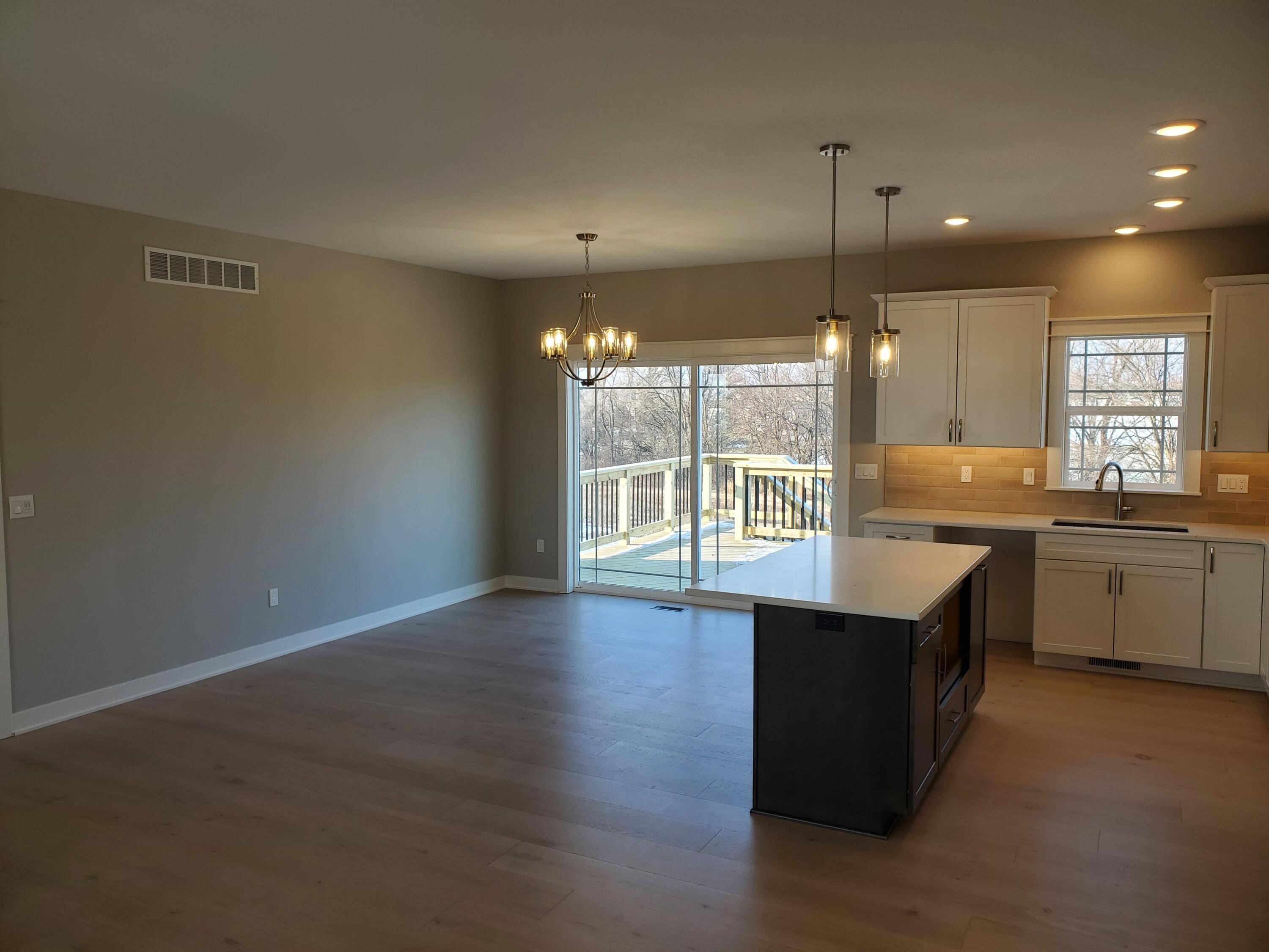 Ames, IA 50014,1513 Ohio ST