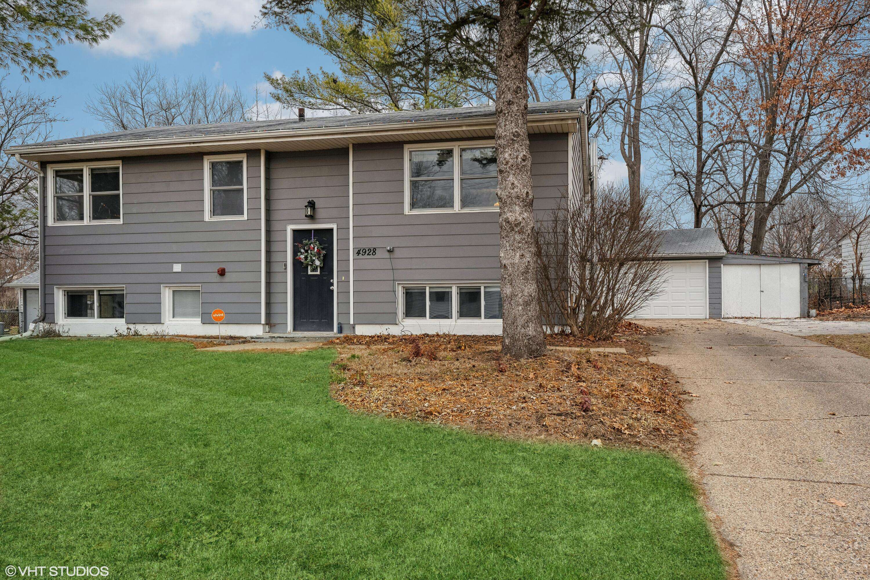 Pleasant Hill, IA 50327,4928 Hillcrest DR