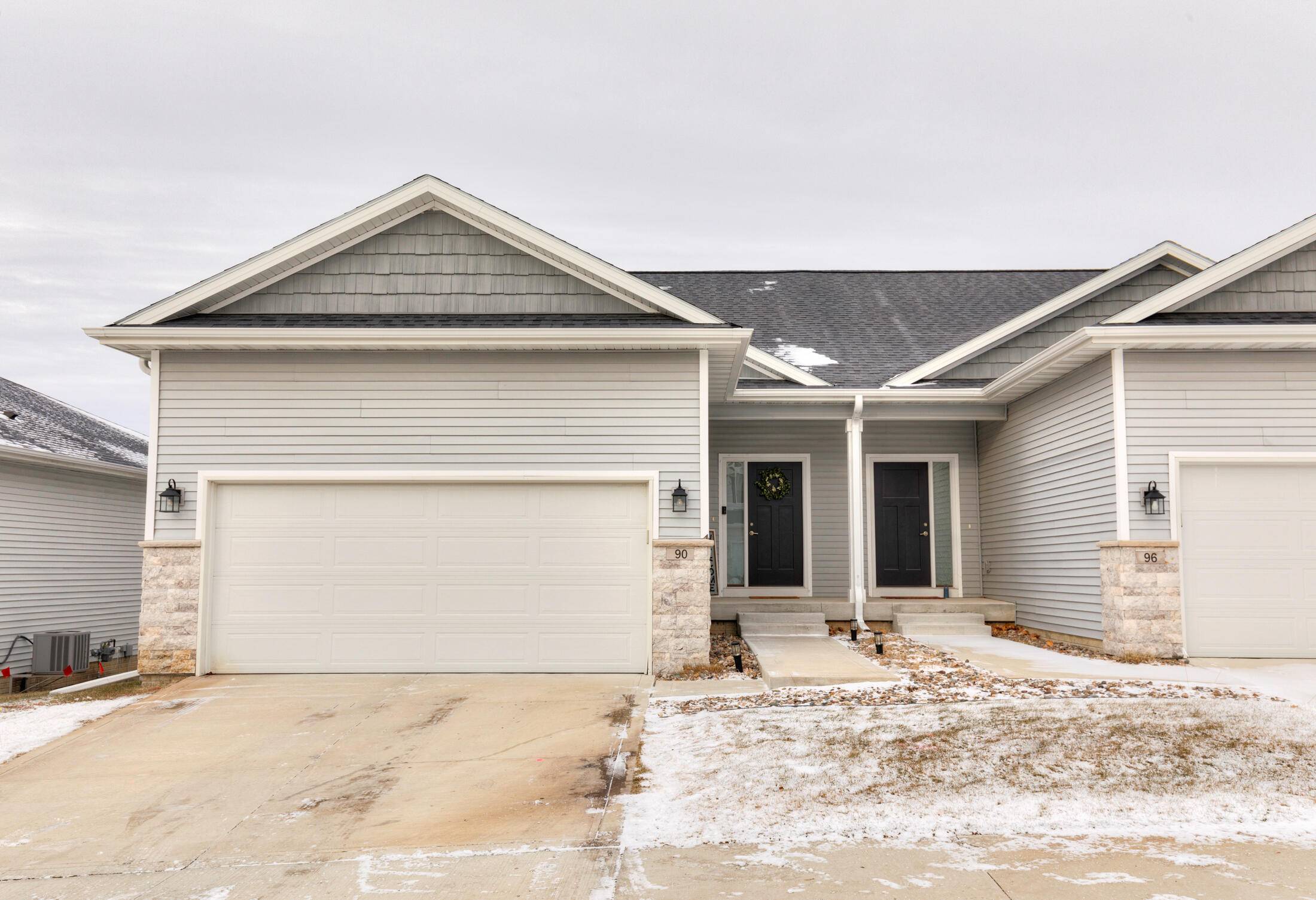 Pleasant Hill, IA 50327,90 Keeneland CT