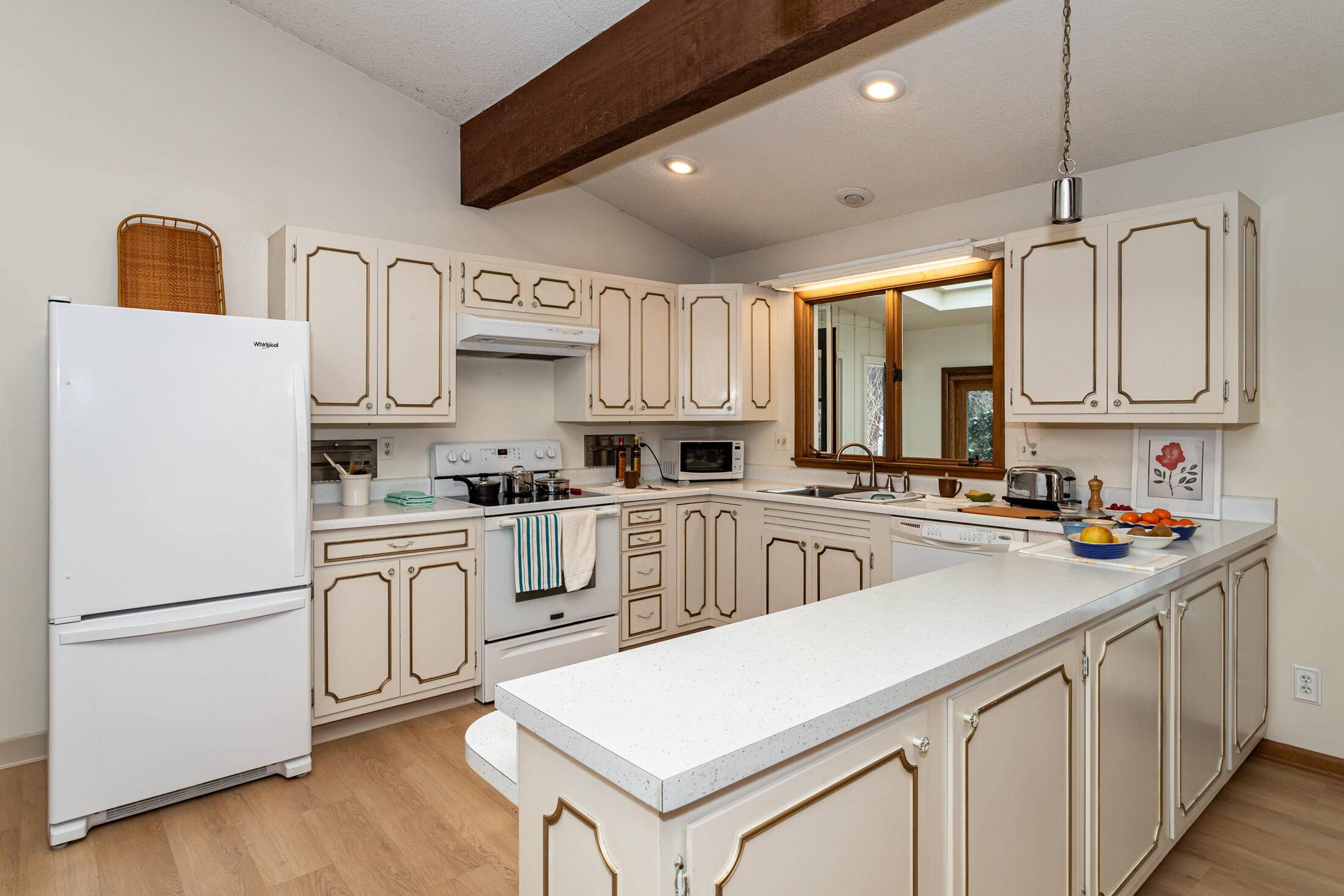Ames, IA 50014,2124 Ashmore DR