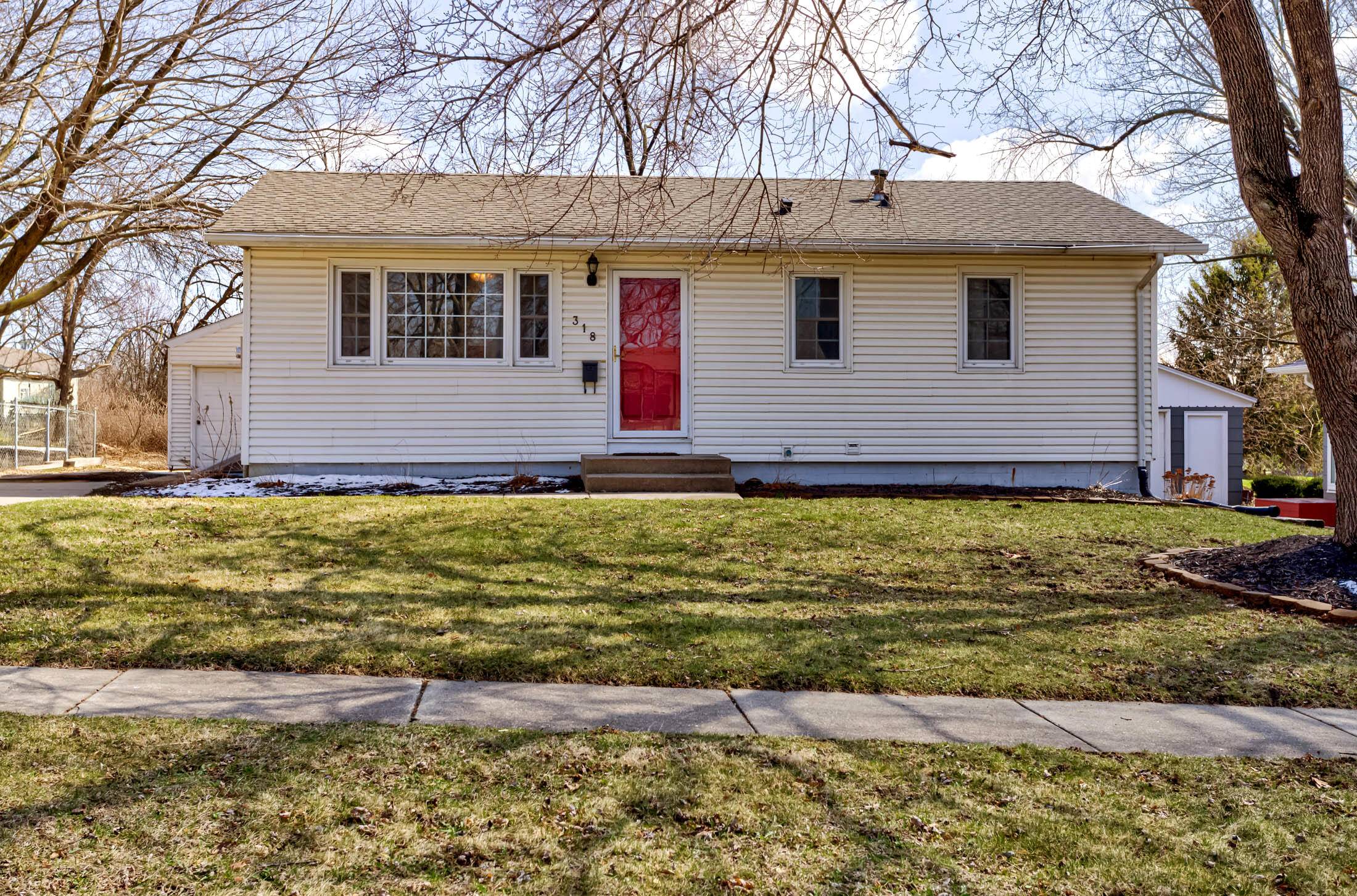 Ames, IA 50014,318 Rockwell AVE