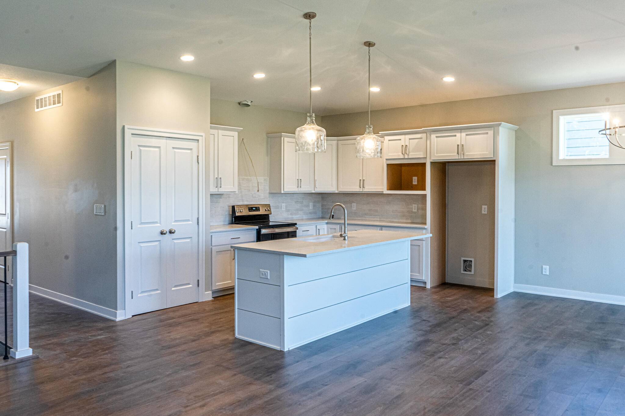 Bondurant, IA 50035,224 11th CT NW