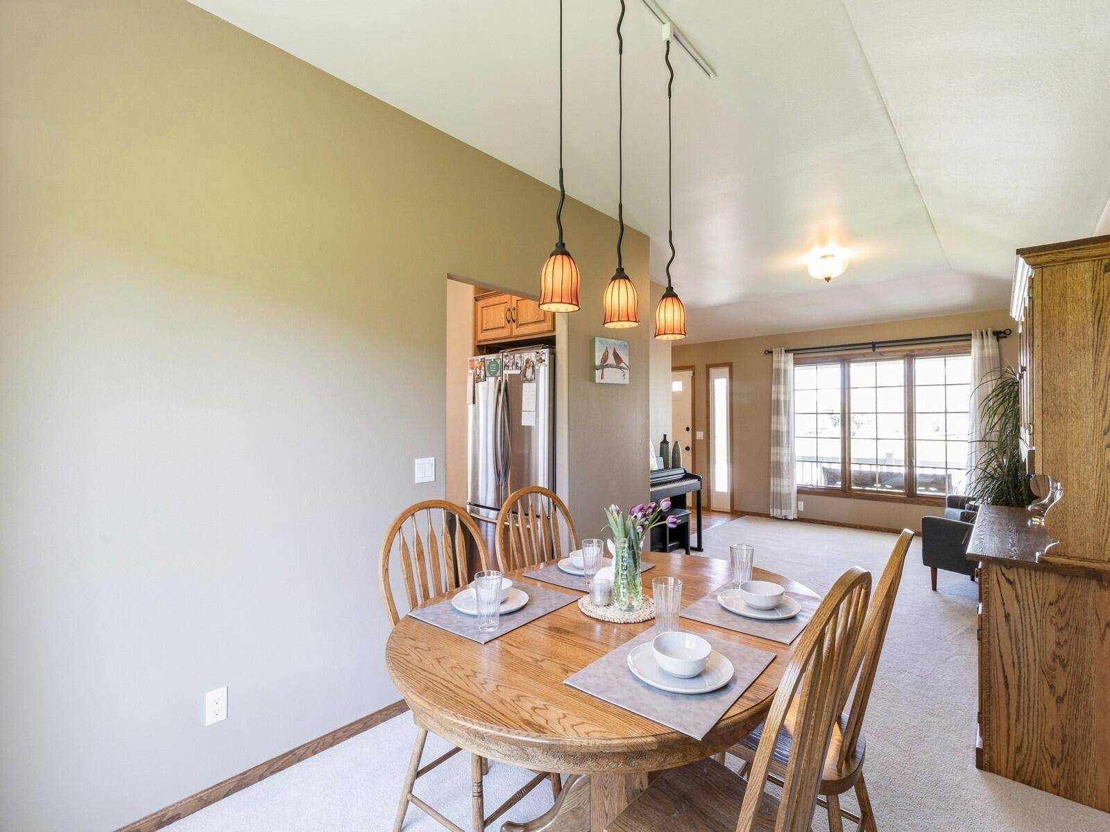 Ames, IA 50014,519 Poe CIR
