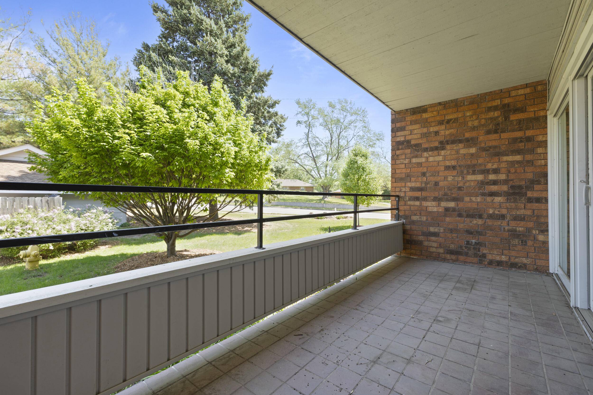 West Des Moines, IA 50266,1100 50th ST #2106