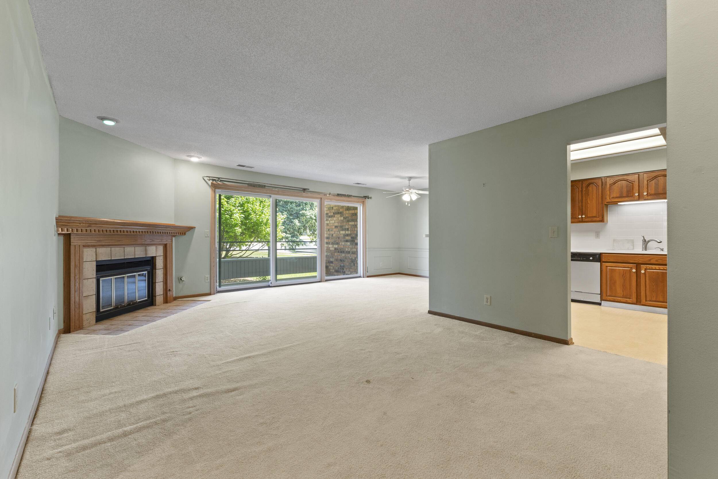 West Des Moines, IA 50266,1100 50th ST #2106