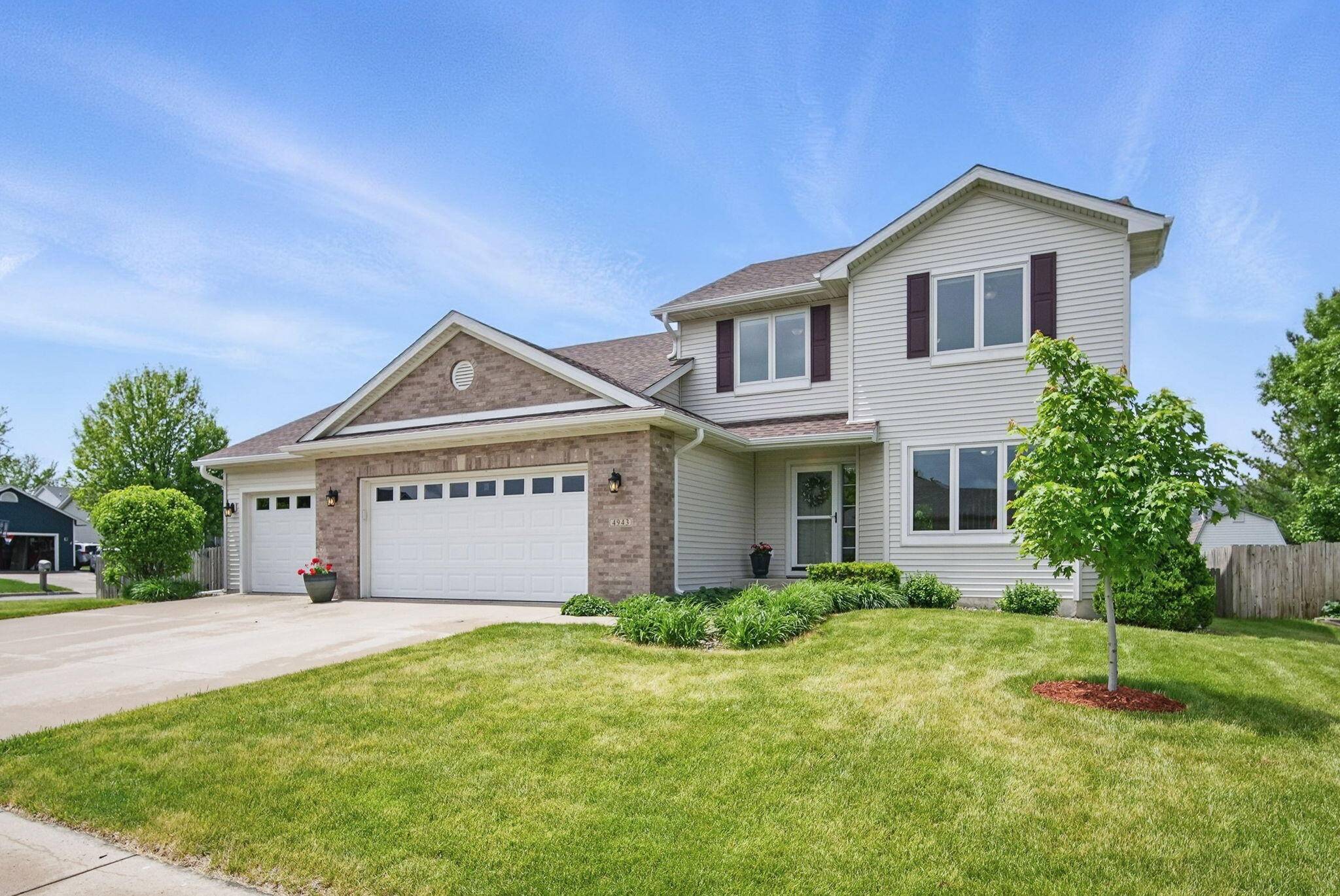 Ames, IA 50014,4943 Hemingway DR