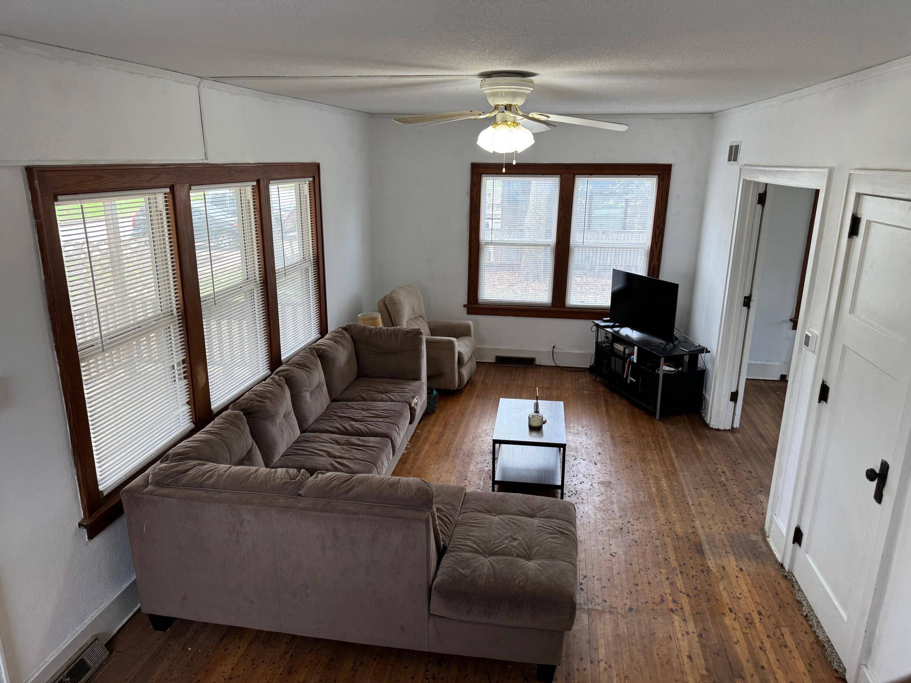 Boone, IA 50036,915 15th ST