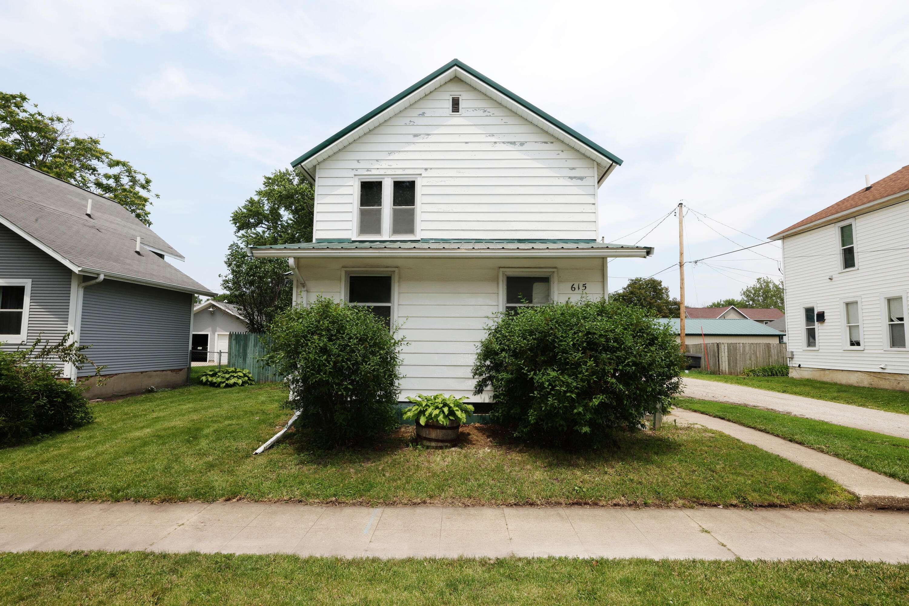 Boone, IA 50036,615 11th ST