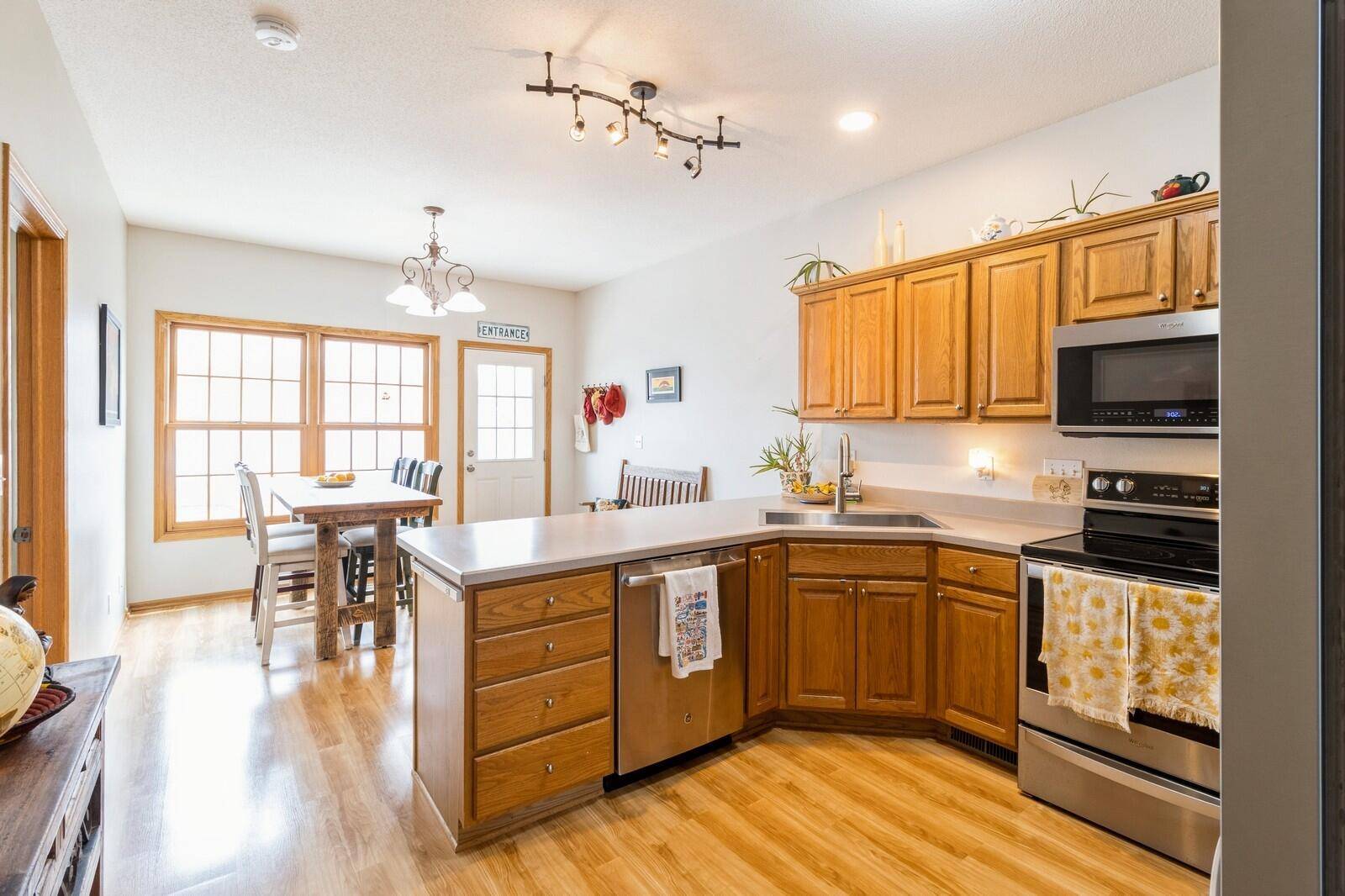 Ames, IA 50010,2506 Bristol DR