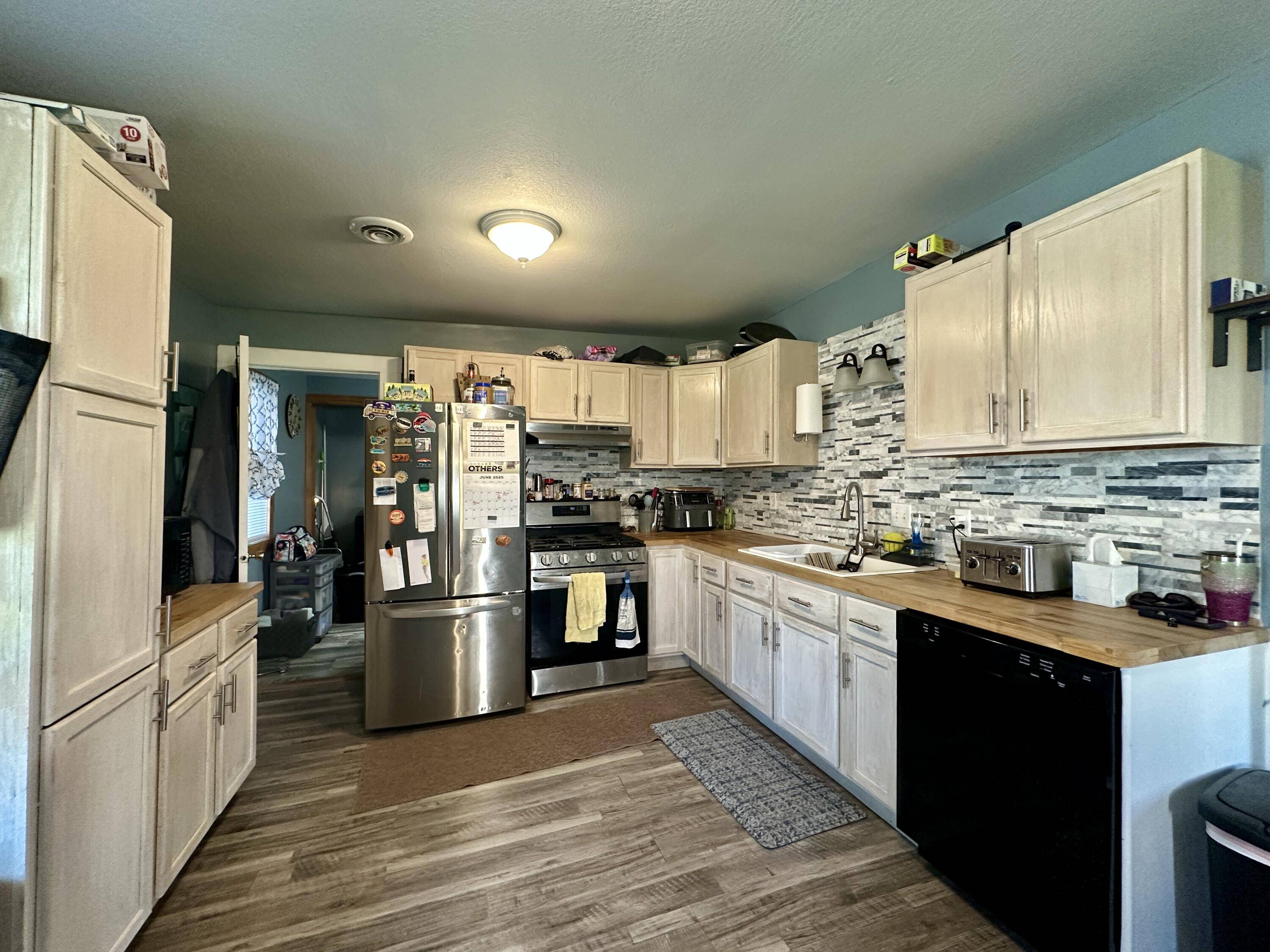 Panora, IA 50216,202 E Church ST