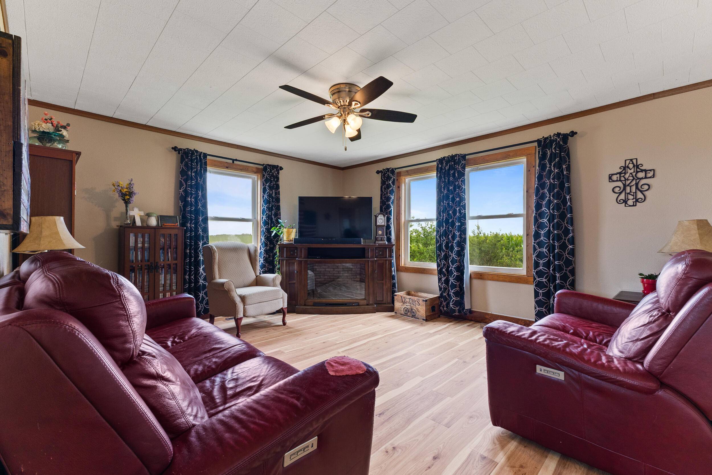 Maxwell, IA 50161,62757 305th ST