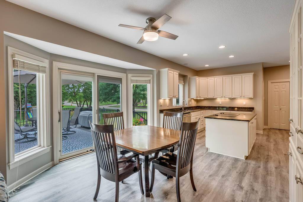 Urbandale, IA 50323,12828 Timberline DR