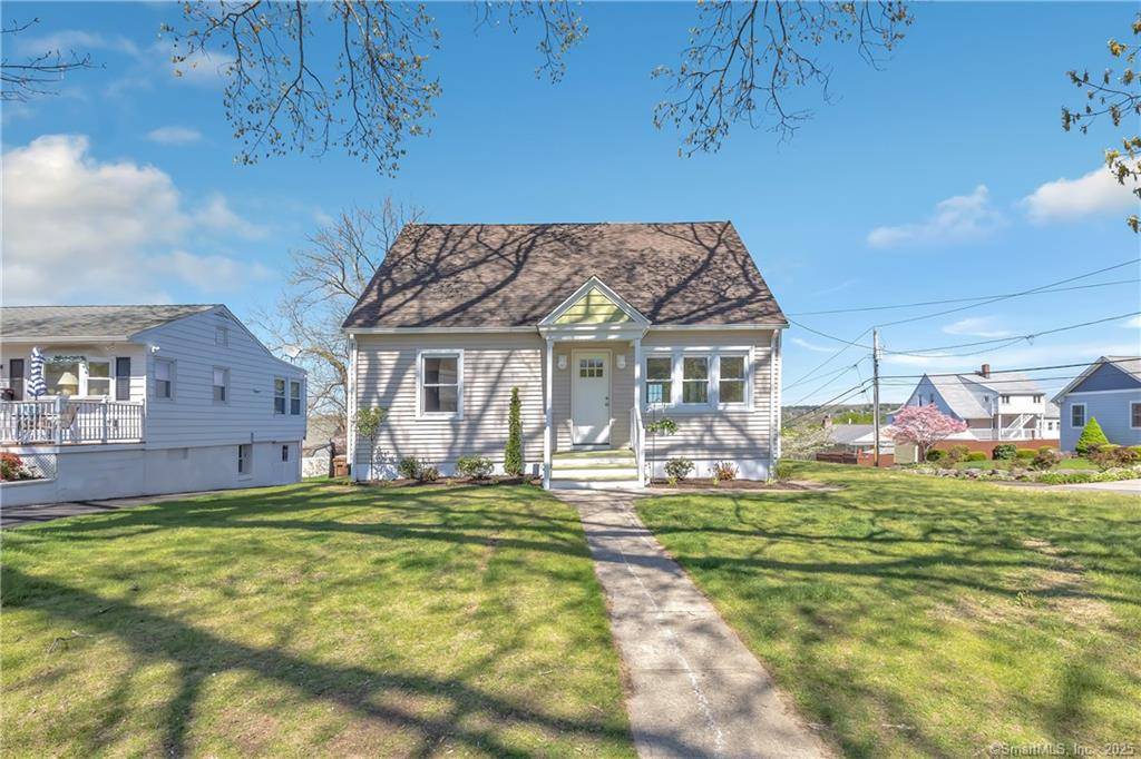 Shelton, CT 06484,3 Fort Hill Avenue