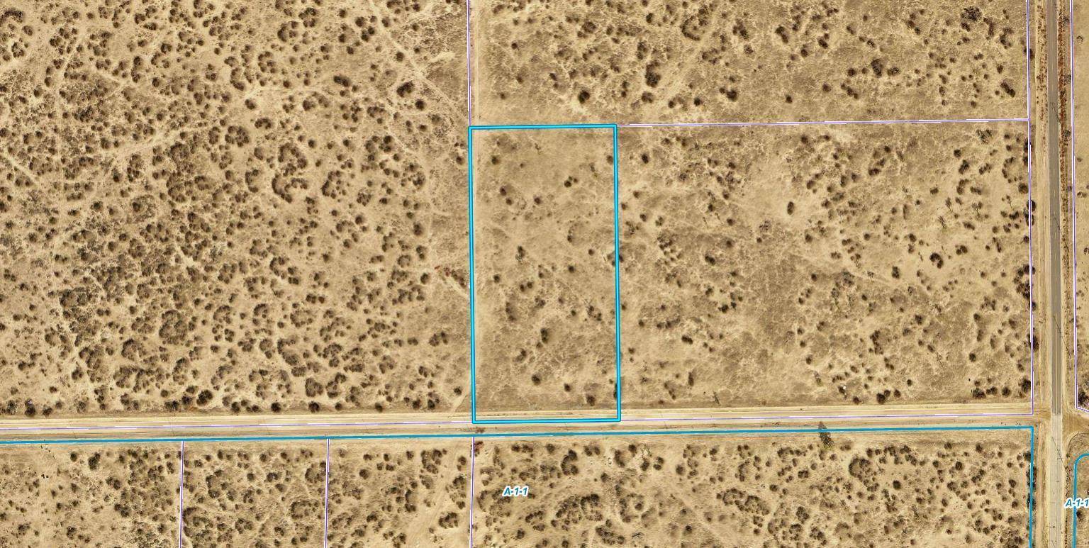 Palmdale, CA 93591,E Ave Q