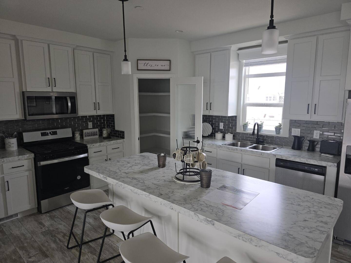 Palmdale, CA 93550,3524 E Ave R #109