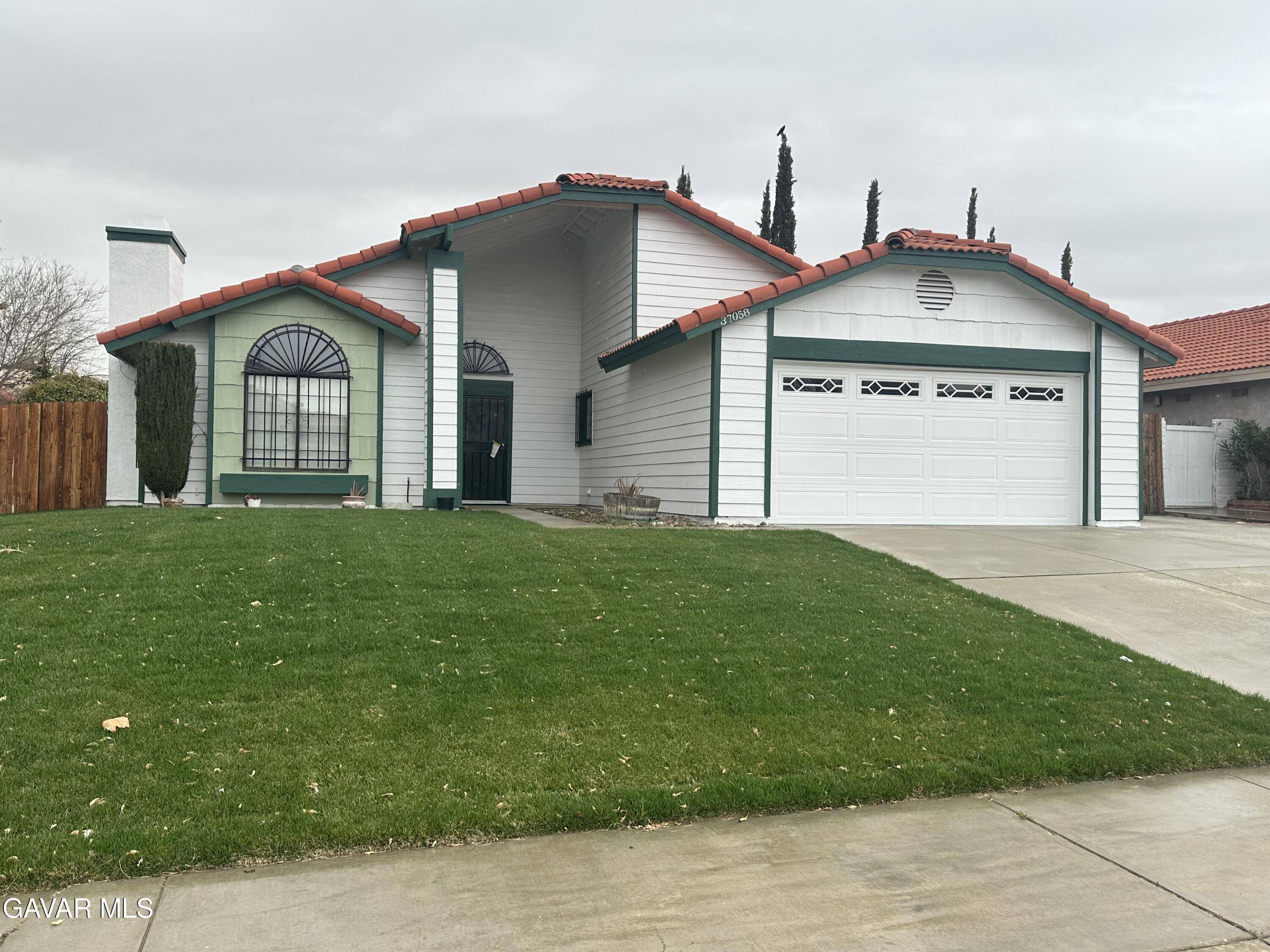 Palmdale, CA 93550,37058 Waterman AVE