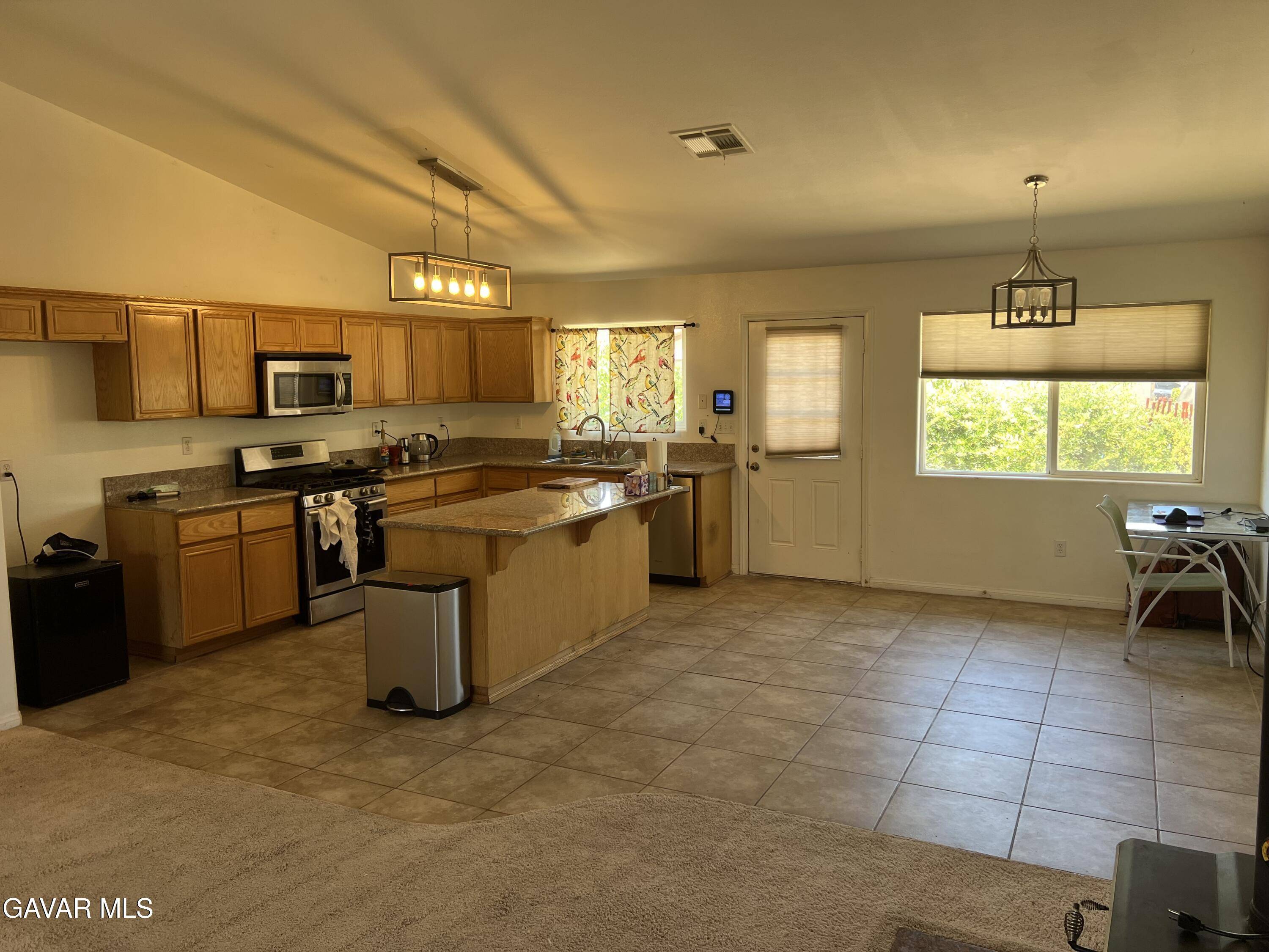 Pearblossom, CA 93553,13320 E Avenue W6