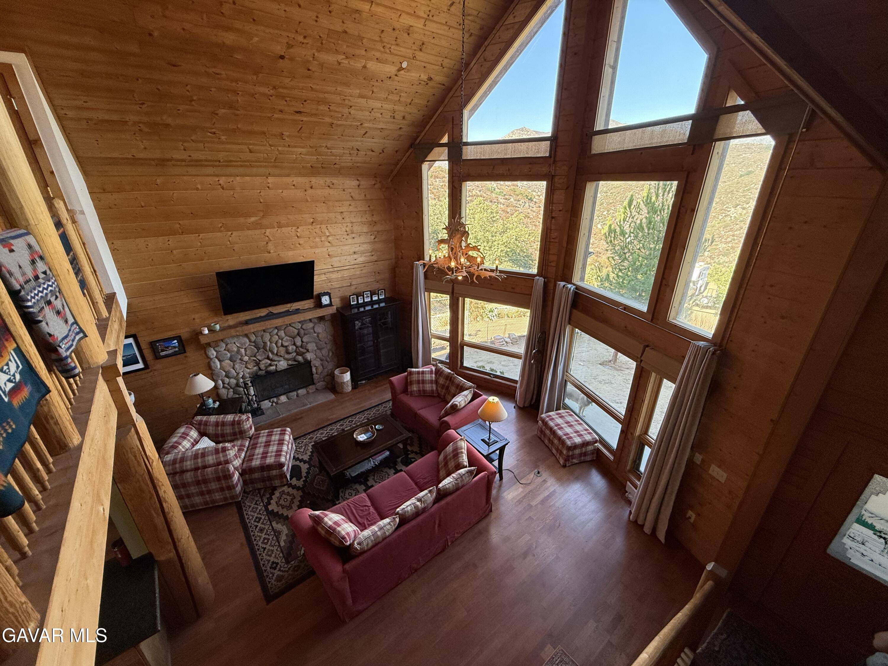 Valley Center, CA 92082,28147 N Lake Wohlford RD