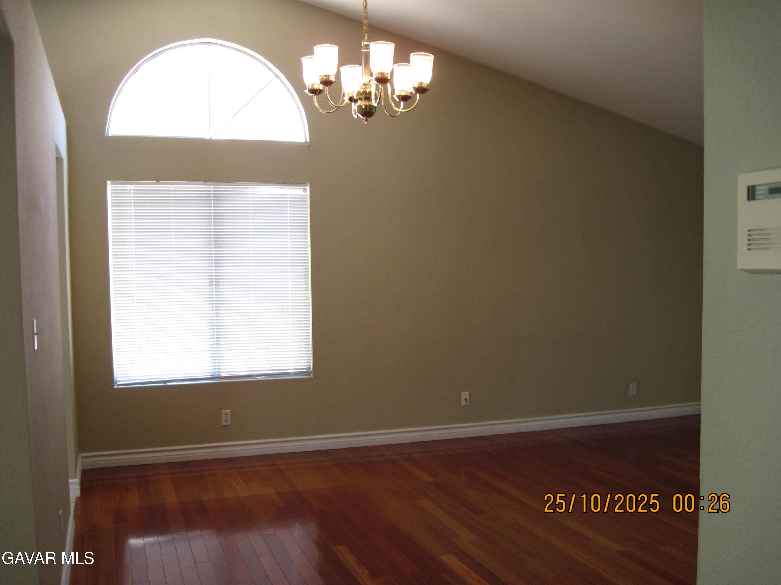 Lancaster, CA 93536,5842 Corinthian PL