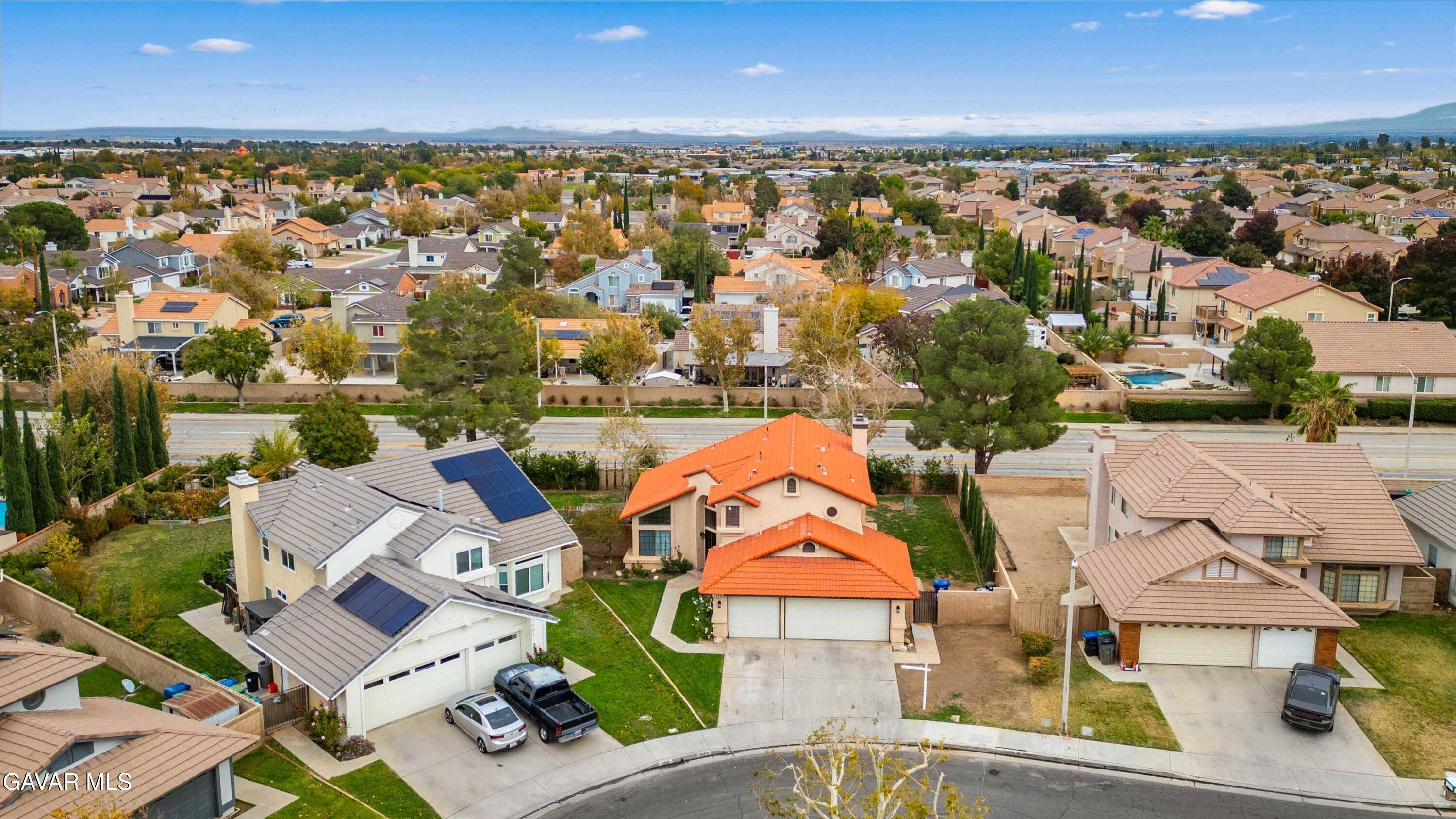 Palmdale, CA 93551,39272 Arrowhead CT