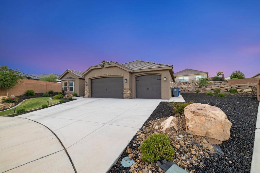 St George, UT 84770,2817 Barbellino CIR