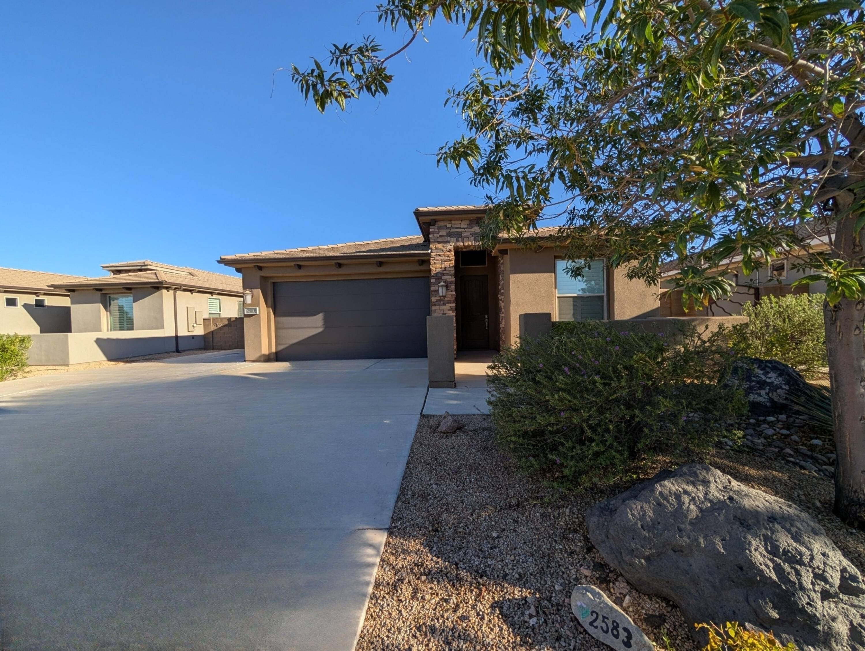 Washington, UT 84780,2583 E Desert Cliff DR