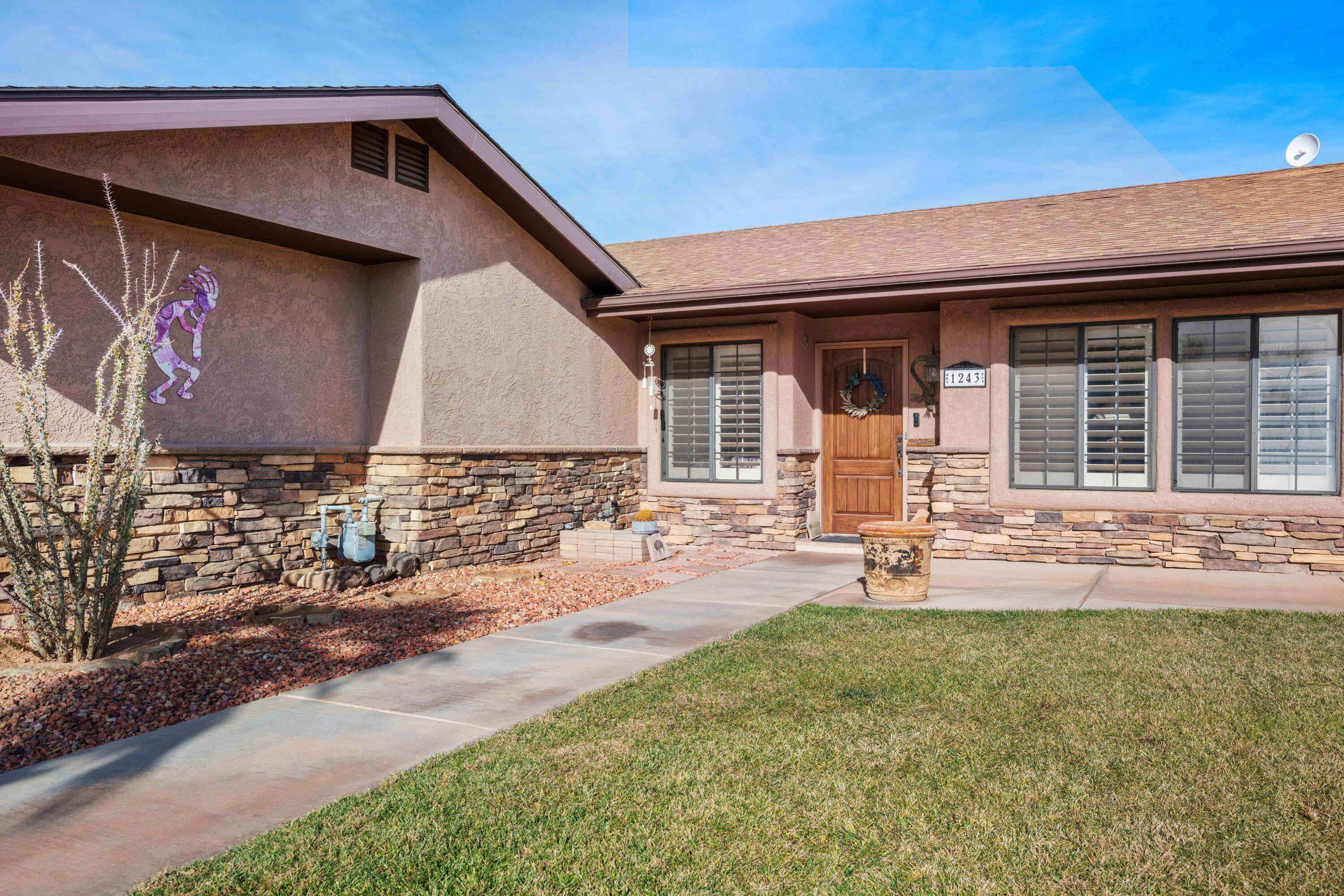 St George, UT 84790,1243 E Mahogany CIR