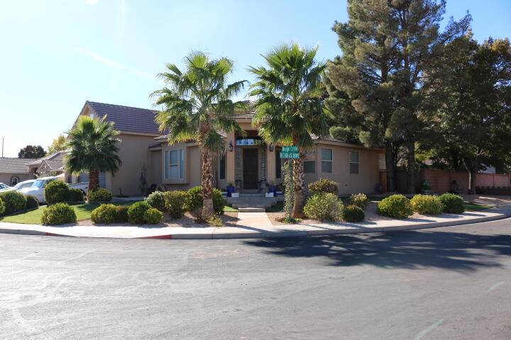 Santa Clara, UT 84765,2319 Bryson Circle