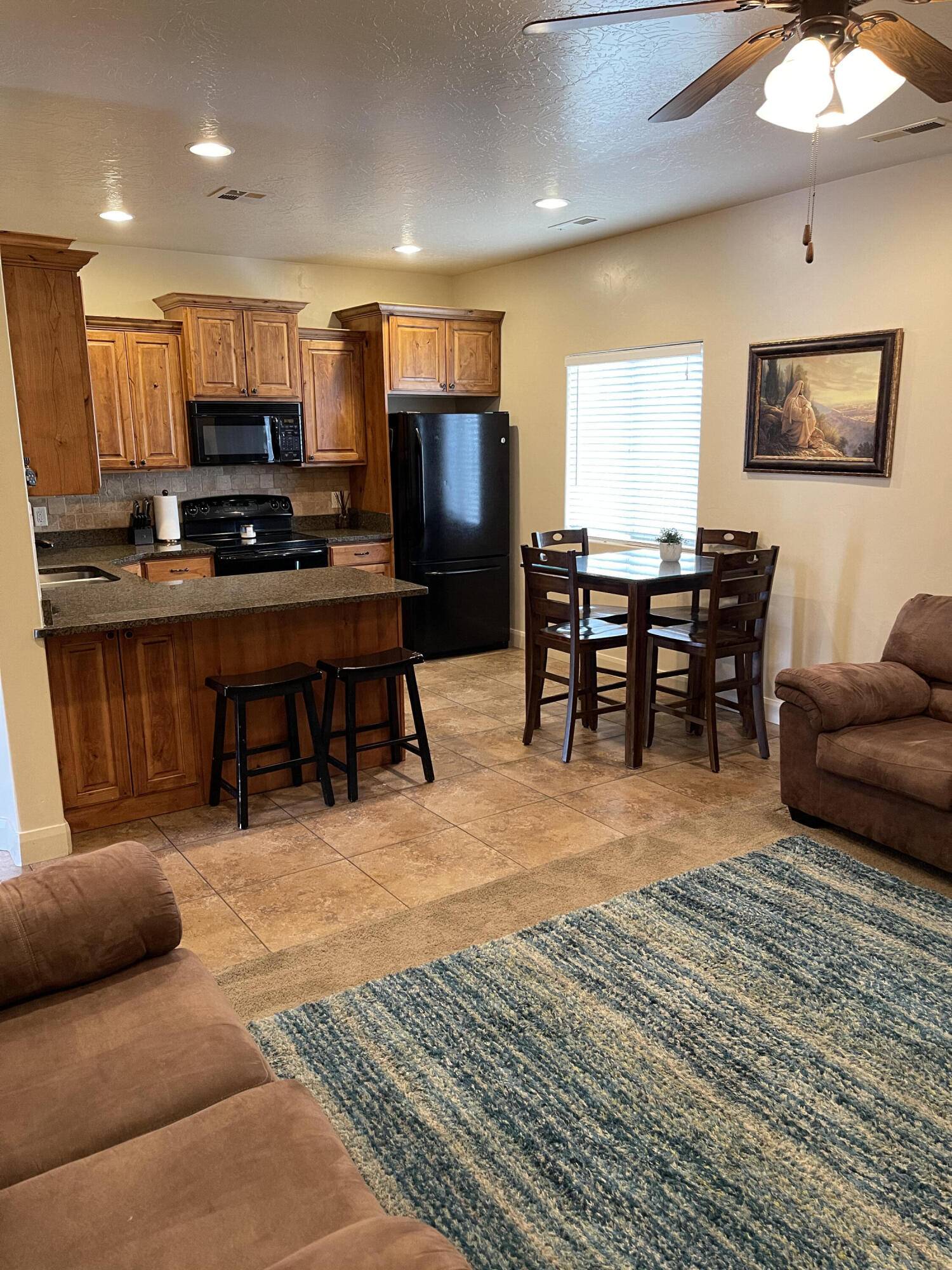 Washington, UT 84780,290 W Buena Vista Blvd 32