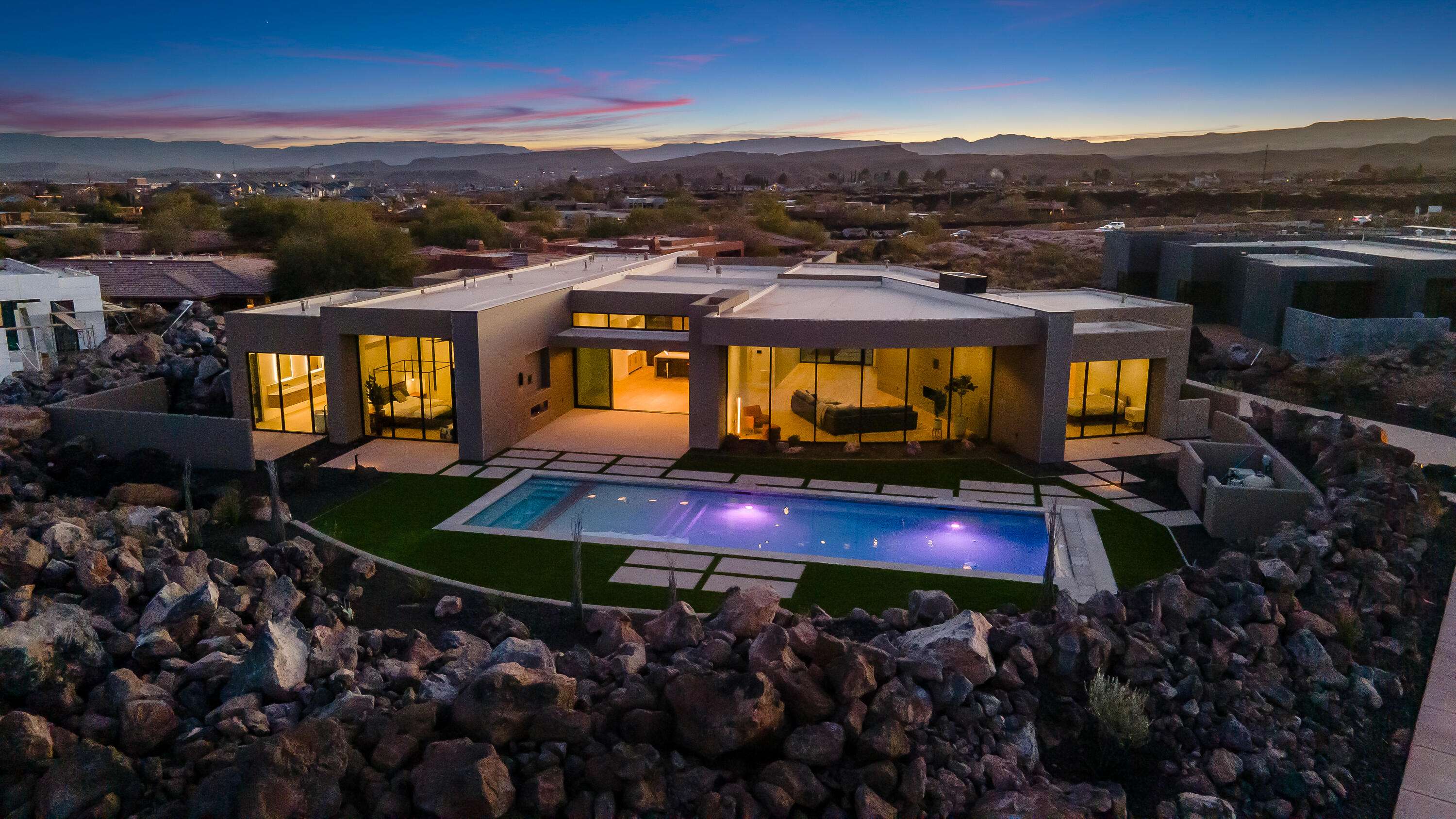 St George, UT 84770,2031 N Lava Rock CIR