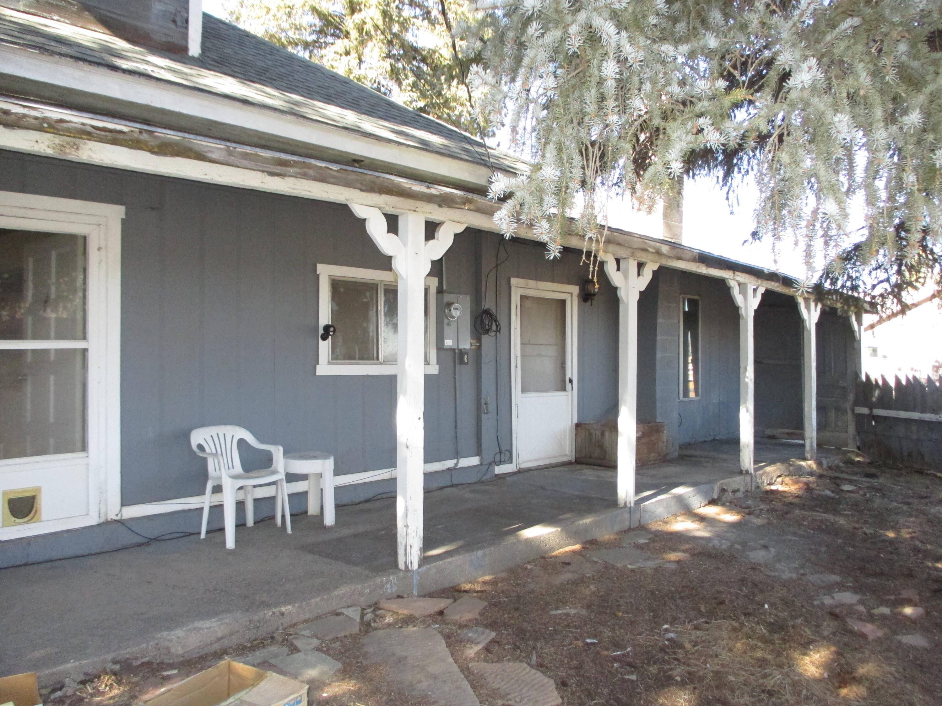 Hatch, UT 84735,76 W Center ST