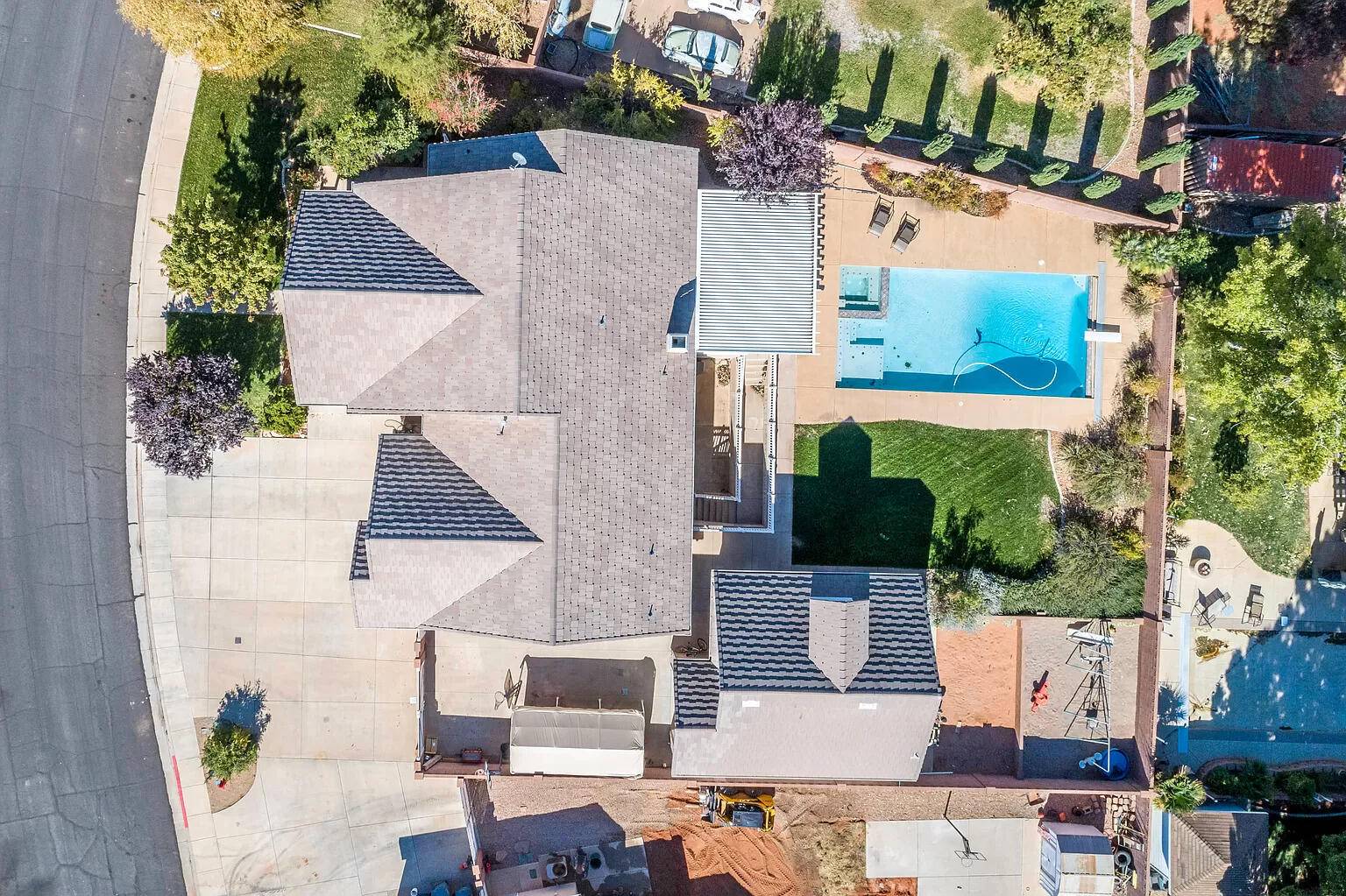 Santa Clara, UT 84765,1986 Dove DR