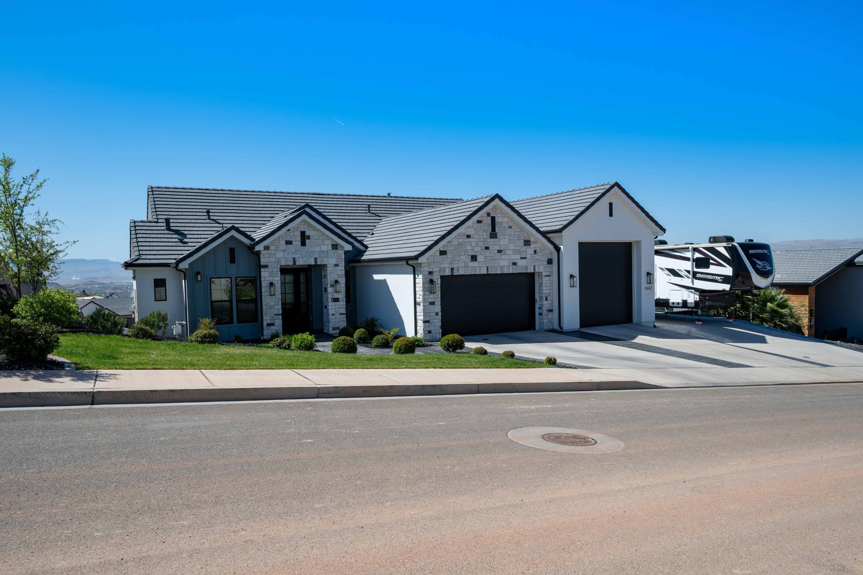St George, UT 84770,1442 E Dellcorero DR