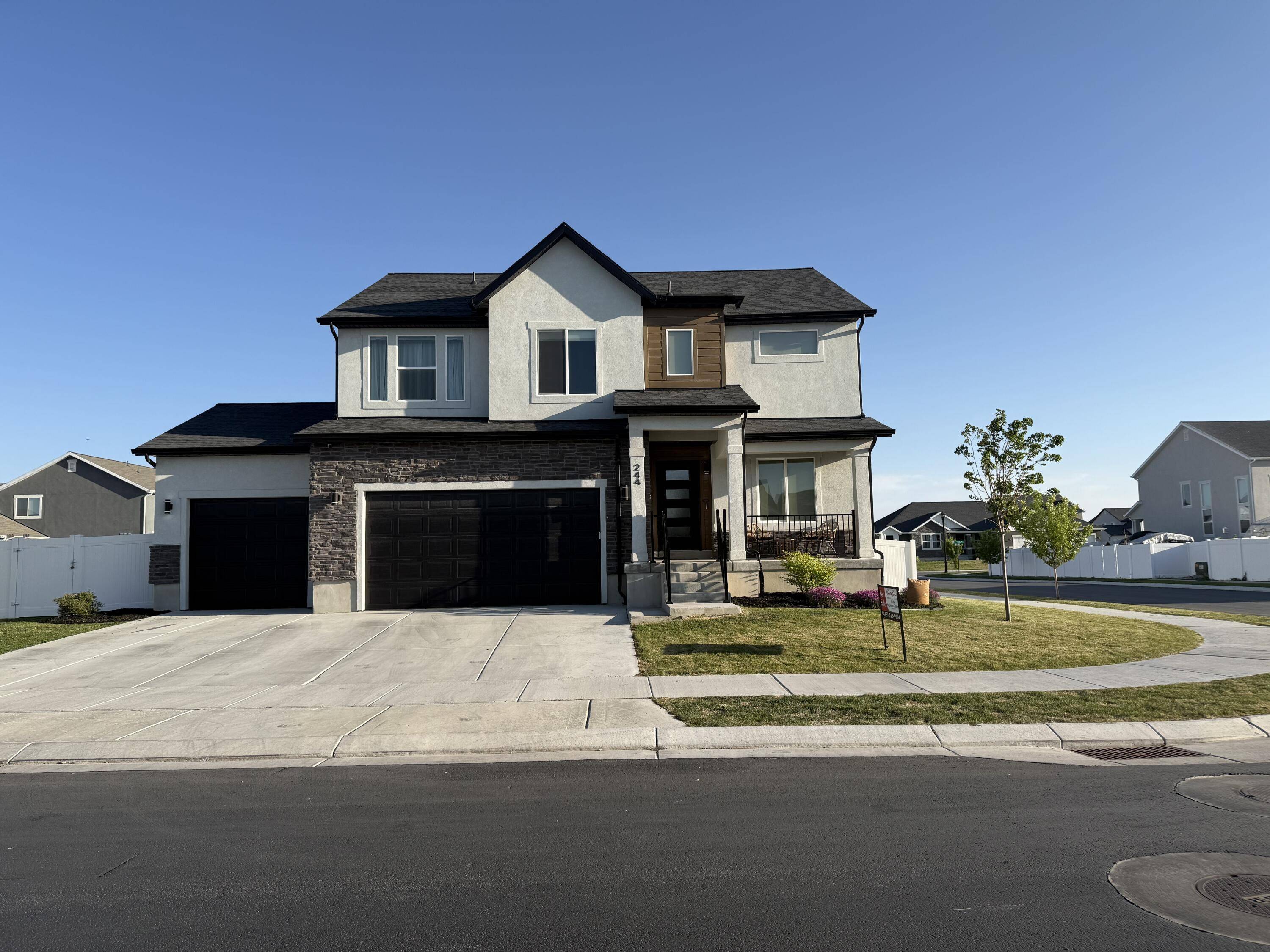 Eagle Mountain, UT 84005,244 E Dry Mountain RD