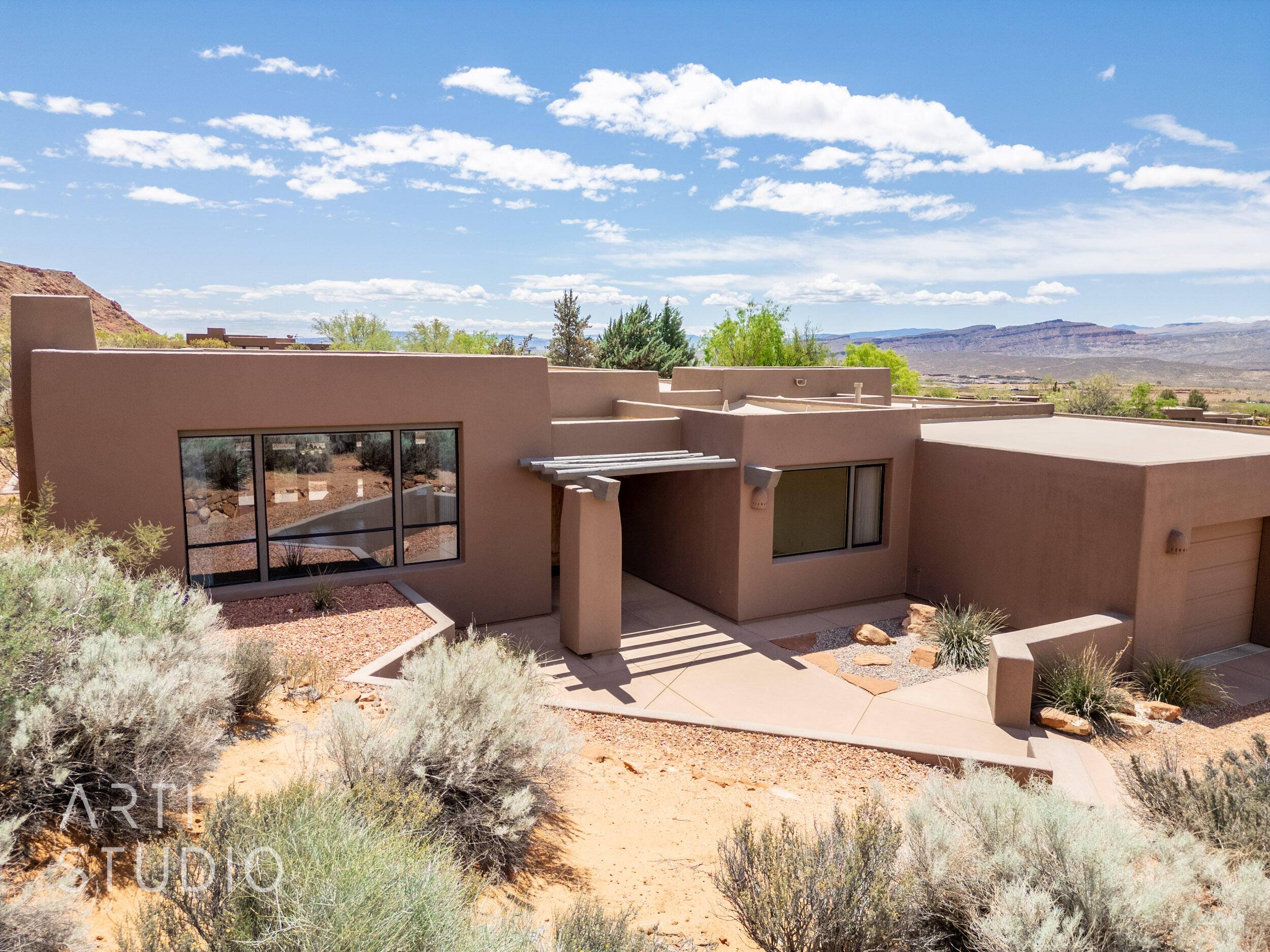 Ivins, UT 84738,423 W Taman CT