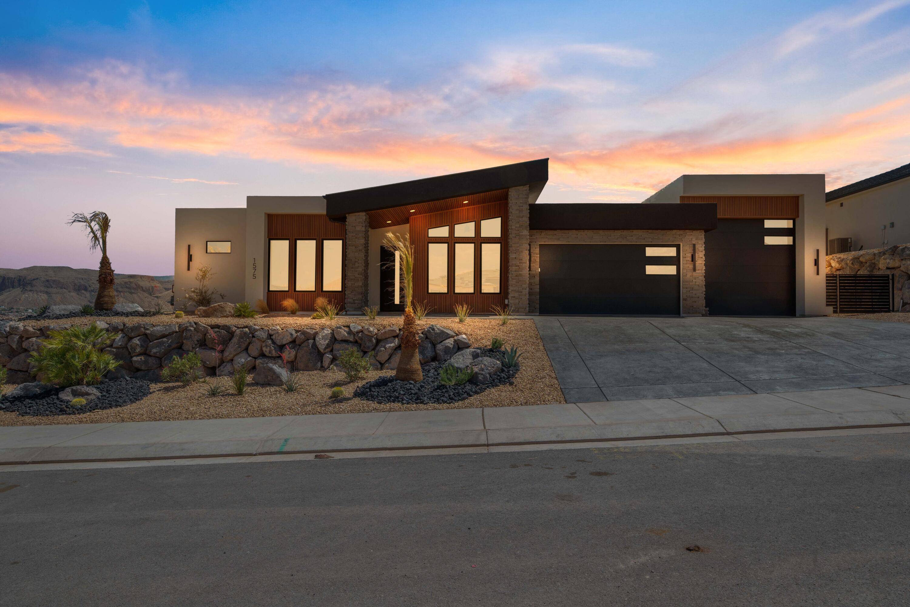 Hurricane, UT 84737,1575 W 840 S