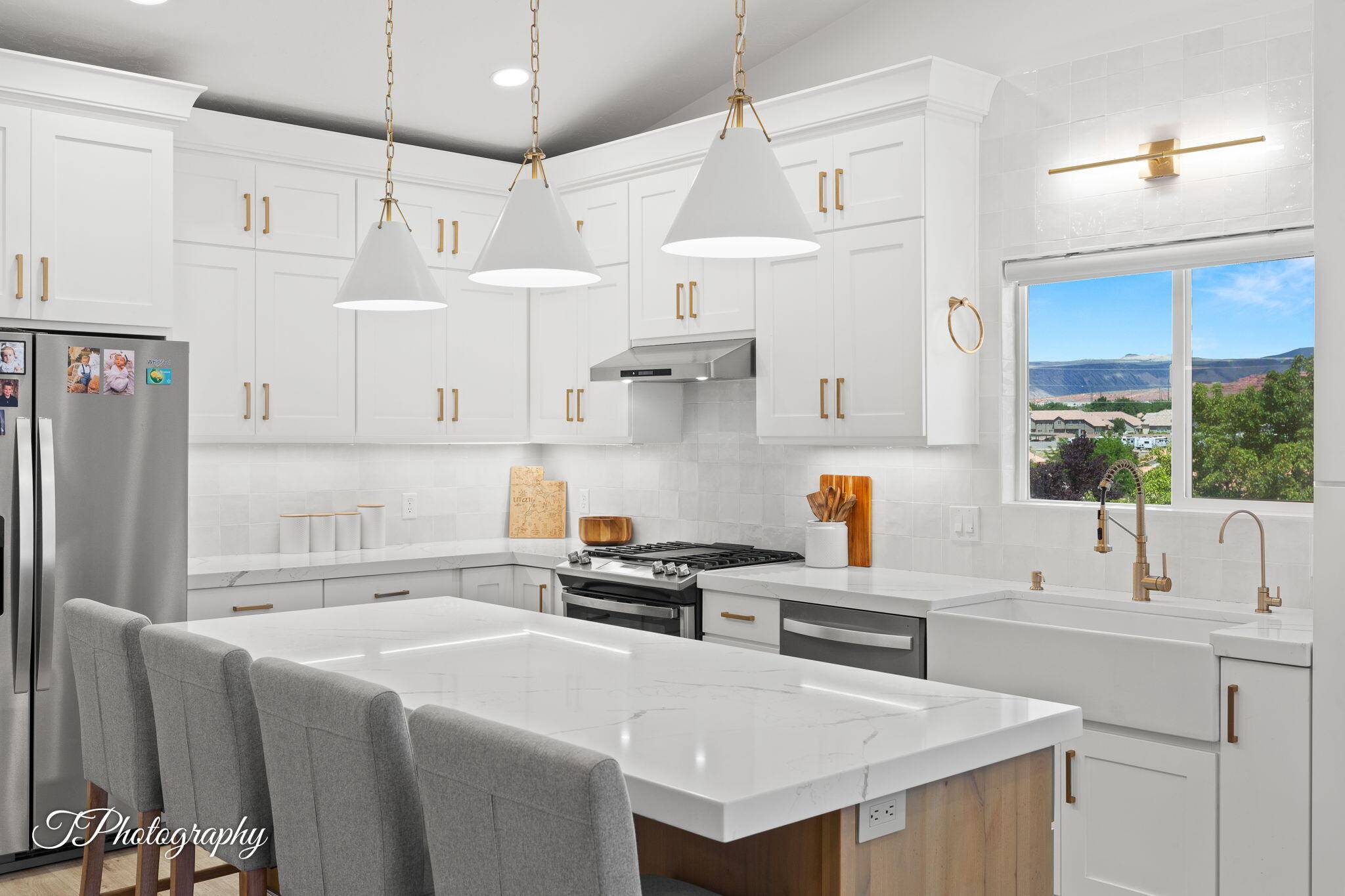 Washington, UT 84780,1360 E TELEGRAPH ST 48