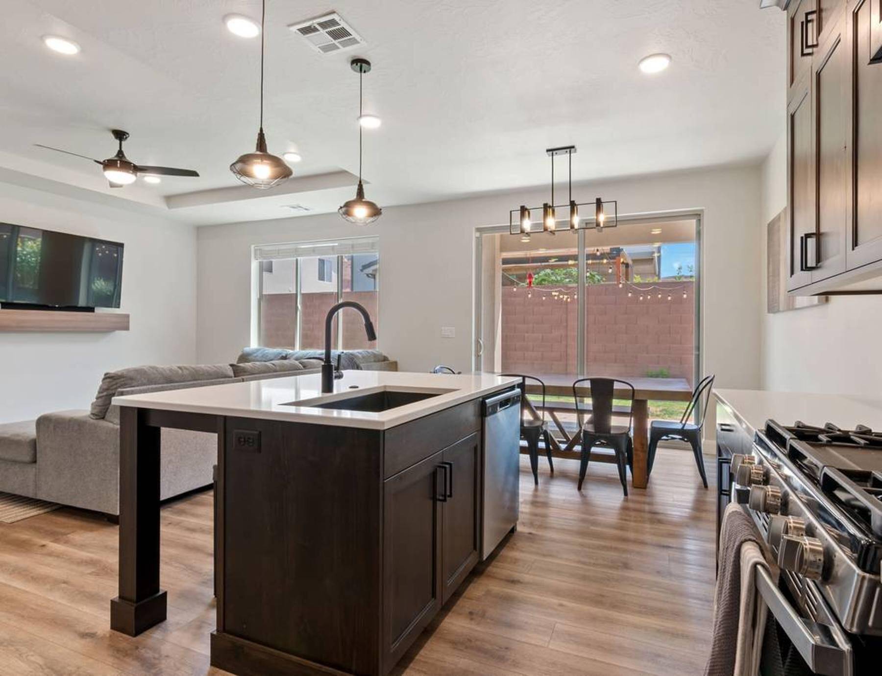 Washington, UT 84780,4589 S SOPHIA