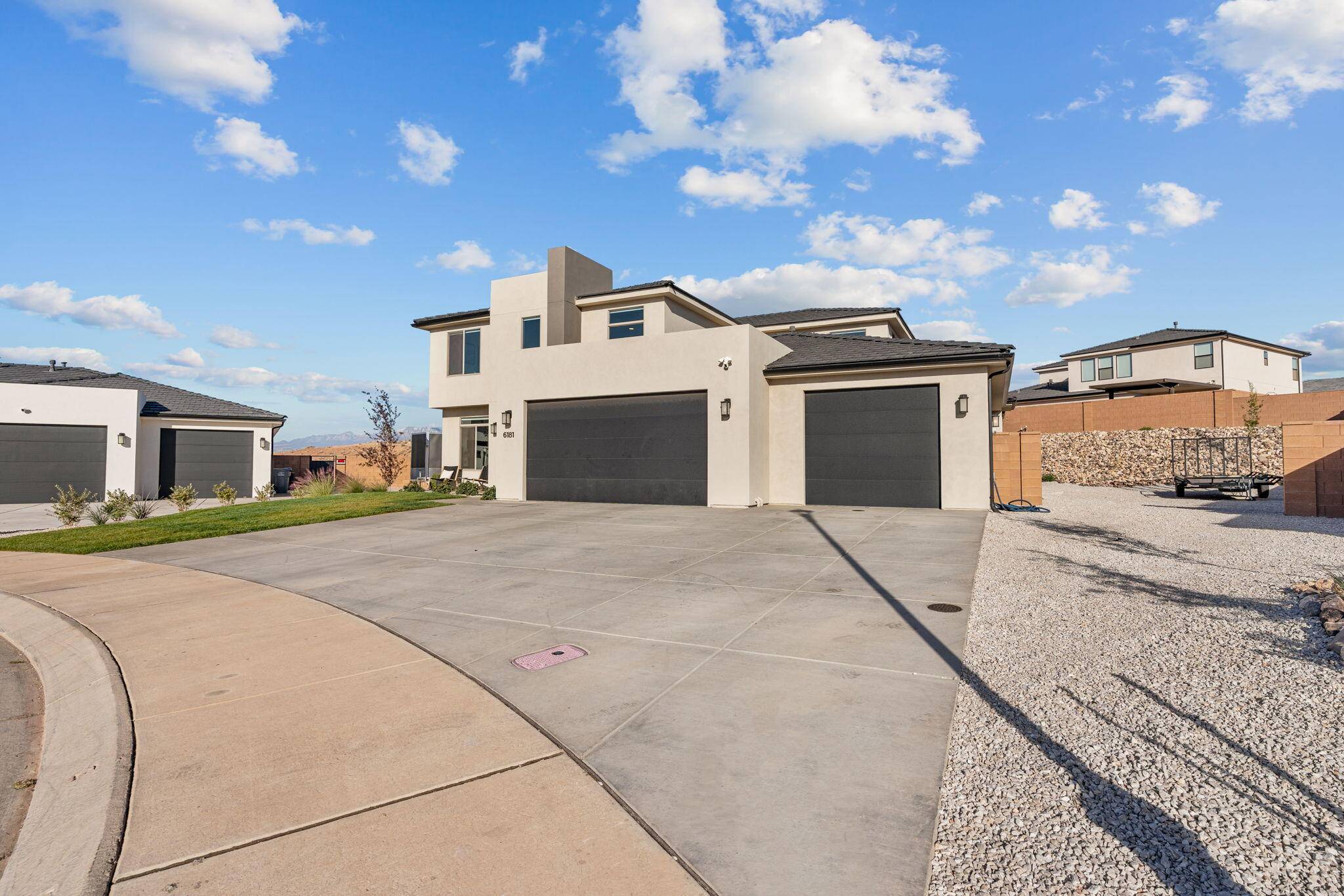 St George, UT 84790,6181 S WHITE BEE CIR