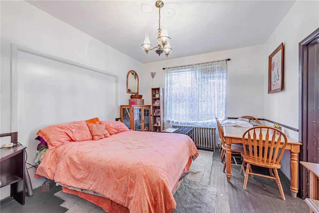 Springdale Boro, PA 15144,951 Pittsburgh St
