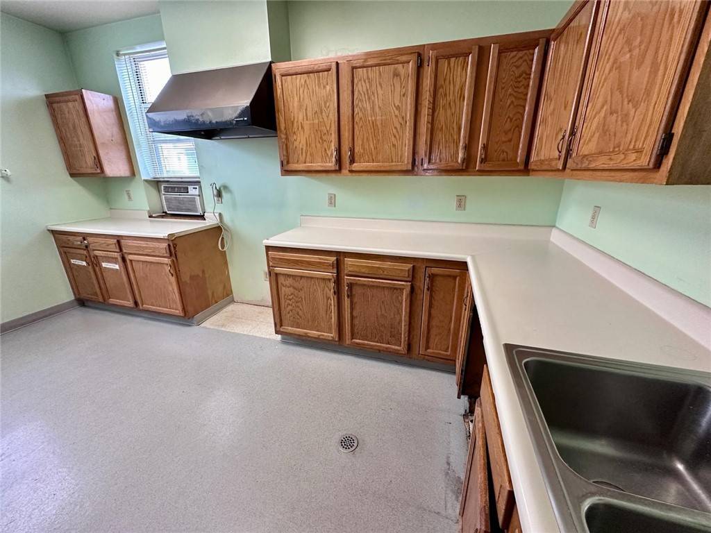 White Oak, PA 15131,1632 Lincoln Way 1