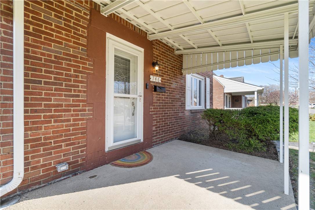 Baldwin Twp, PA 15234,746 Newport