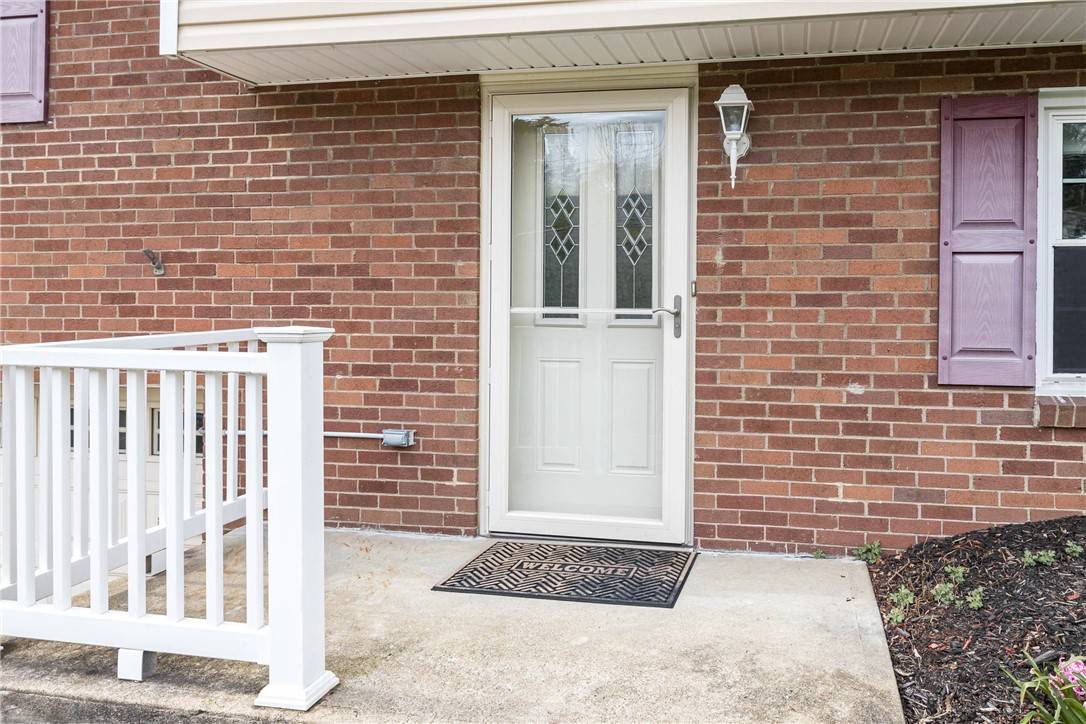 Pleasant Hills, PA 15236,326 Cavan Dr