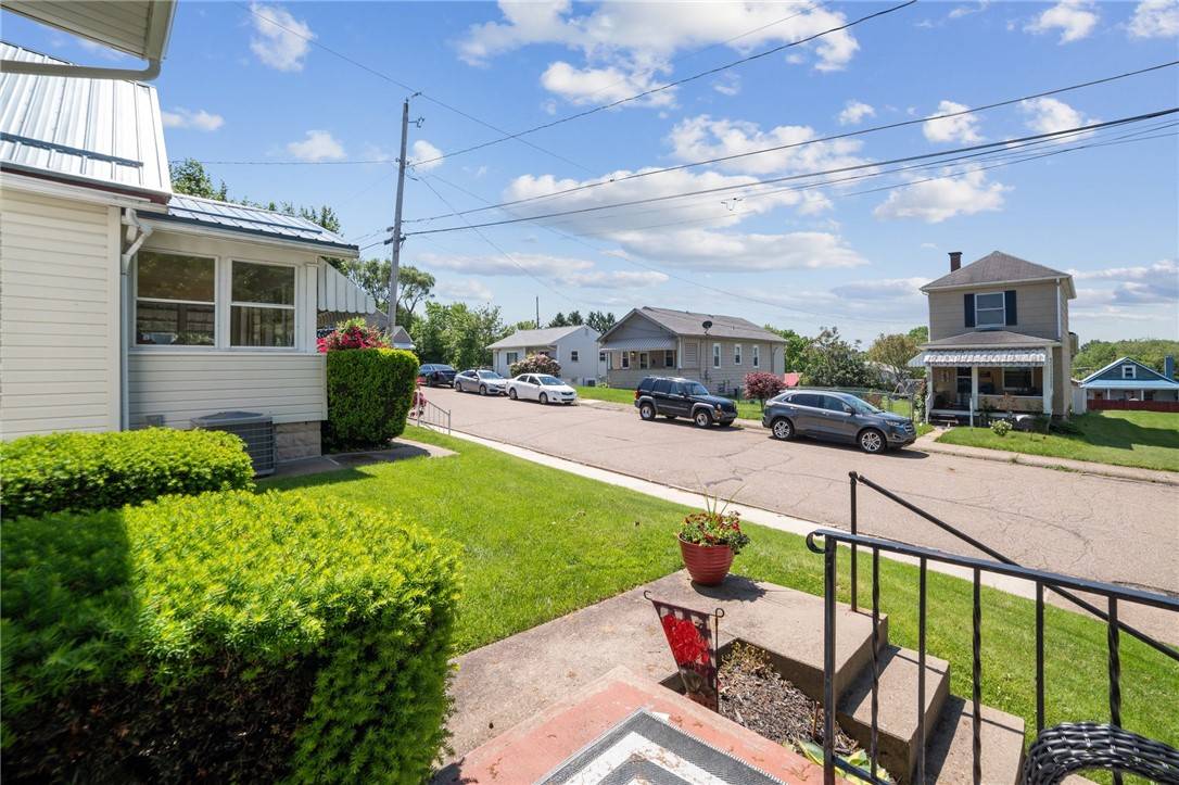 New Kensington, PA 15068,1137 Strawn Ave