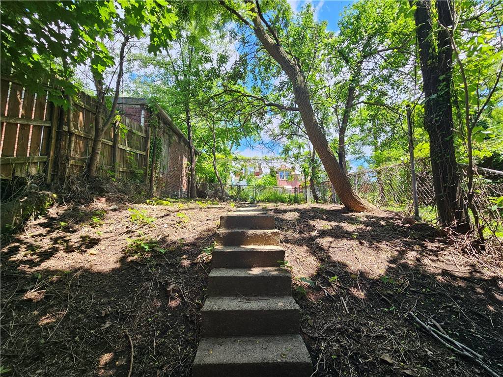 Knoxville, PA 15210,104 Grimes Ave