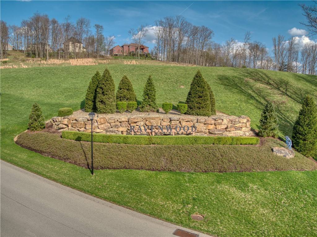 Hempfield Twp - Wml, PA 15601,Lot 16 Ravenwood Dr