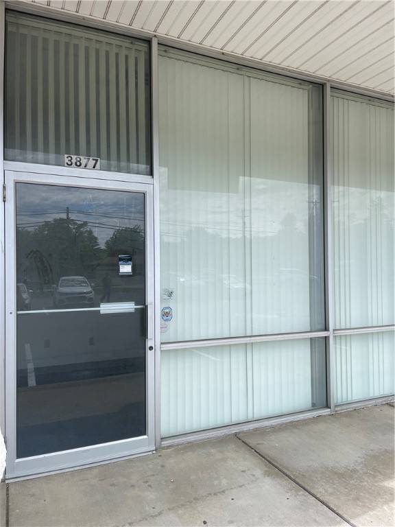 Hermitage, PA 16148,3877 E State