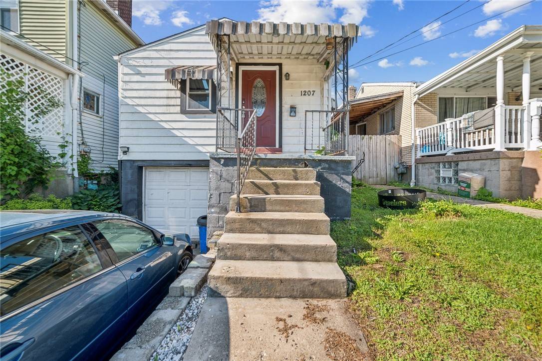 Banksville/westwood, PA 15205,1207 Oxford St