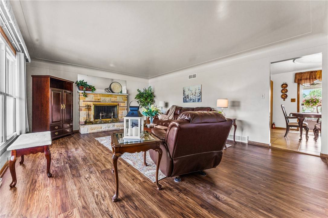 Neshannock Twp, PA 16105,3933 Mitchell Rd