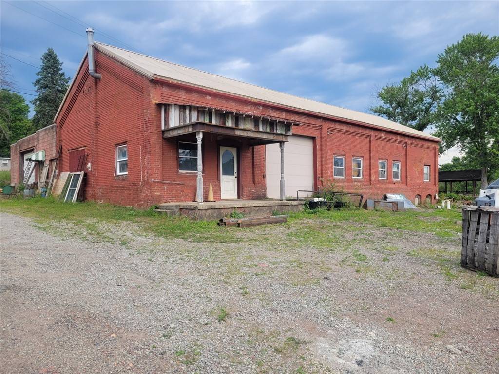 Perryopolis, PA 15473,3357 Pittsburgh St.